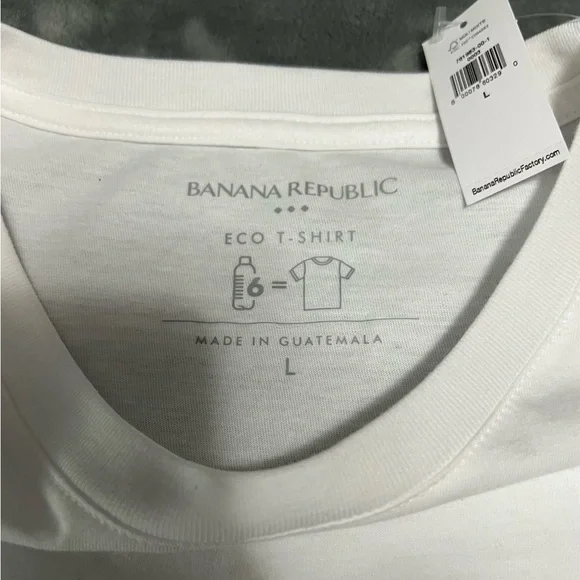 NWT Banana Republic Factory Eco T-Shirt - Picture 3 of 5